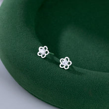 Load image into Gallery viewer, SLUYNZ Solid 925 Sterling Silver Tiny Flower Earrings Stud for Women Teens Cute Flower Stud Earrings Spring
