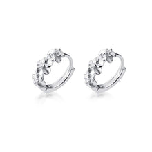将图片加载到图库查看器,SLUYNZ 925 Sterling Silver Plumeria Flowers Hoop Earrings for Women Teen Girls Flowers Small Huggie Hoop Earrings