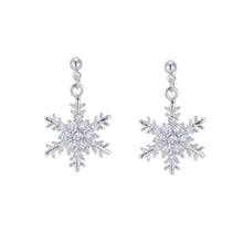 将图片加载到图库查看器,SLUYNZ 925 Sterling Silver Sparkling CZ Snowflake Studs Earrings for Women Teen Girls Snowflake Earrings