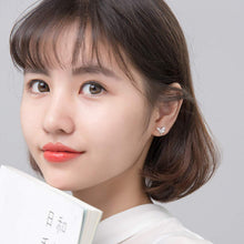 将图片加载到图库查看器,SLUYNZ 925 Sterling Silver Lovely Butterfly Earrings Cuff Earrings for Women Teen Girls No Piercing Cartilage Earrings Small Hoop Earrings