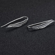 将图片加载到图库查看器,SLUYNZ 925 Sterling Silver Feather Crawler Earrings for Women Teen Girls Climber Earrings Cuff Earrings Wrap (Feather Earrings)