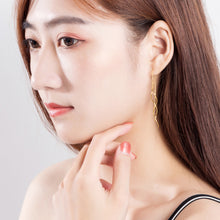 Load image into Gallery viewer, SLUYNZ 925 Sterling Silver Curve Threader Earrings Chain for Women Girls Wave Earring Dangle Earring Tassel