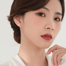 Load image into Gallery viewer, SLUYNZ 925 Sterling Silver Minimalist Double Stars Studs Earrings for Womens Teen Girls Shiny CZ Earrings