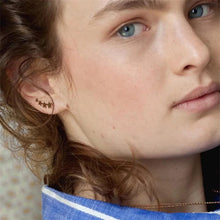 将图片加载到图库查看器,SLUYNZ 925 Sterling Silver Star Crawler Earrings Cuff for Women Climber Earrings Wrap