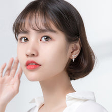 将图片加载到图库查看器,SLUYNZ Sparkling Star Drop Earrings for Women Teen Girls Sterling Silver Star Wrap Earrings Studs
