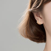 将图片加载到图库查看器,SLUYNZ 925 Sterling Silver Cool CZ Cuff Stud Earrings for Women Teen Girls Minimalist Studs Earrings Wrap