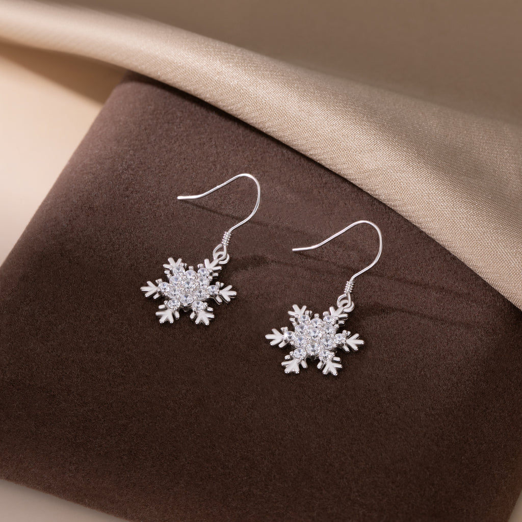 SLUYNZ 925 Sterling Silver Sparkling CZ Snowflake Earrings Drop for Women Snowflake Dangle Earrings Christmas Gifts