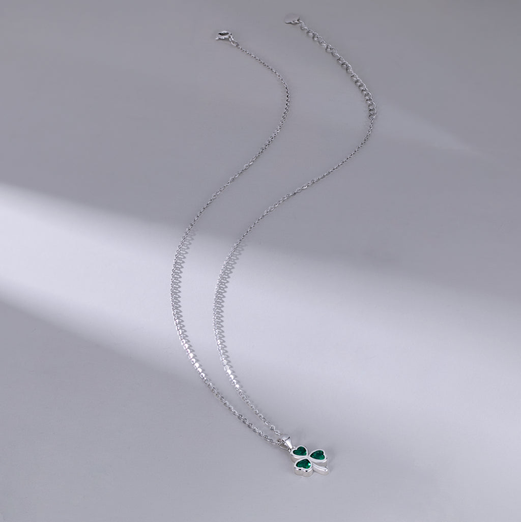 SLUYNZ 925 Sterling Silver Green Shamrock Choker Necklace for Women Teens Clover Pandant Necklace Chain