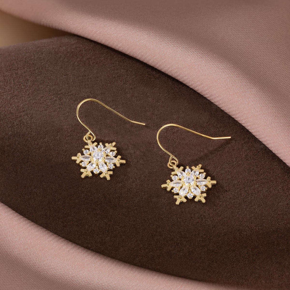 SLUYNZ 925 Sterling Silver Christmas Snowflake Dangle Earrings for Women Girls Teens CZ Snowflake Drop Earrings Dangle