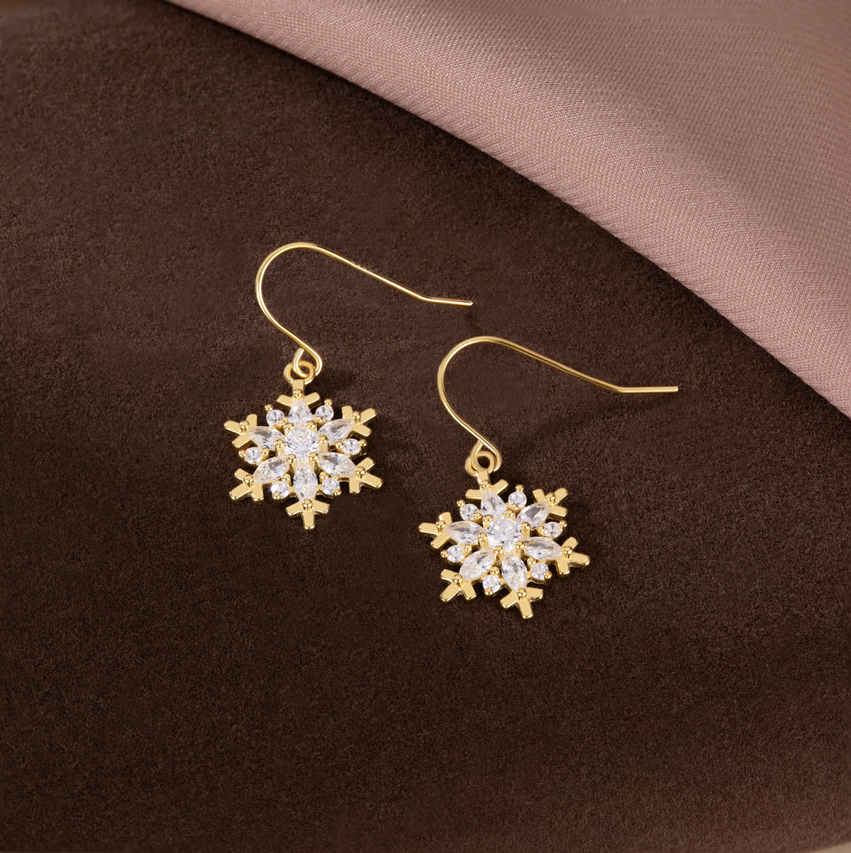 SLUYNZ 925 Sterling Silver Christmas Snowflake Dangle Earrings for Women Girls Teens CZ Snowflake Drop Earrings Dangle