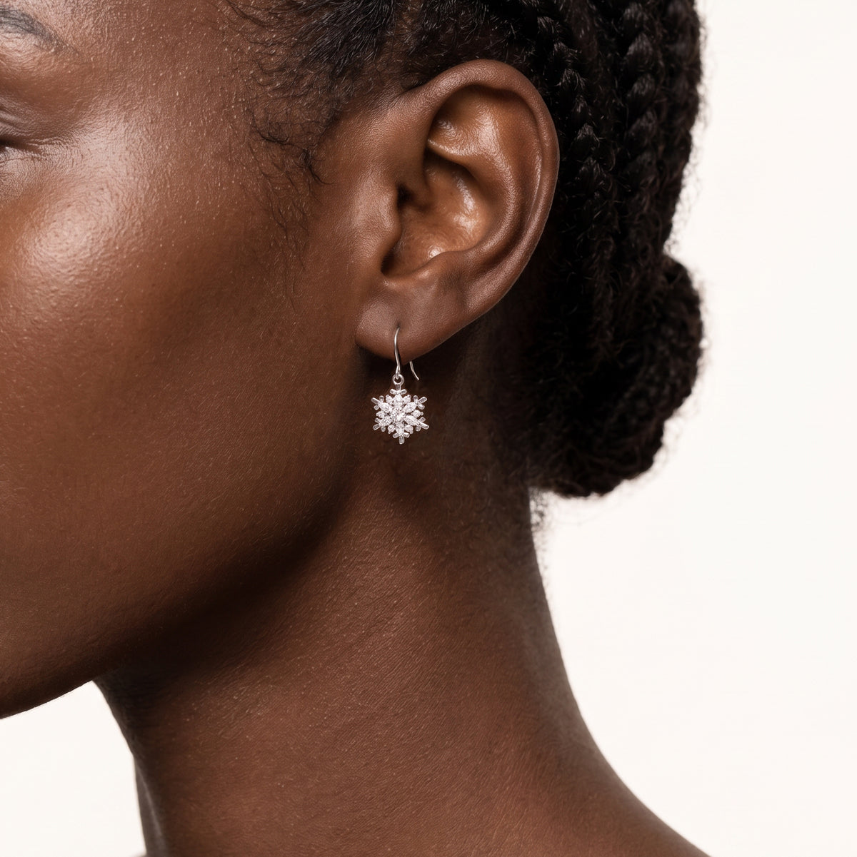 SLUYNZ 925 Sterling Silver Christmas Snowflake Dangle Earrings for Women Girls Teens CZ Snowflake Drop Earrings Dangle