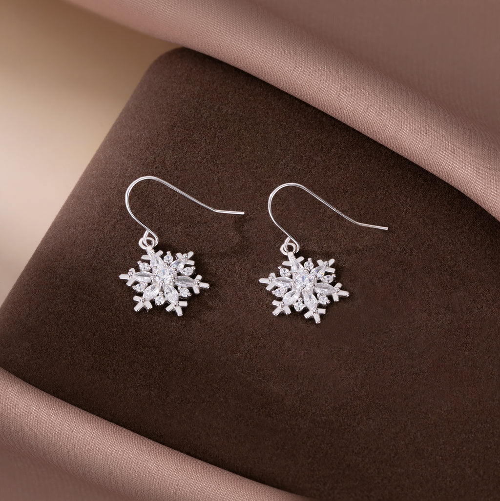 SLUYNZ 925 Sterling Silver Christmas Snowflake Dangle Earrings for Women Girls Teens CZ Snowflake Drop Earrings Dangle