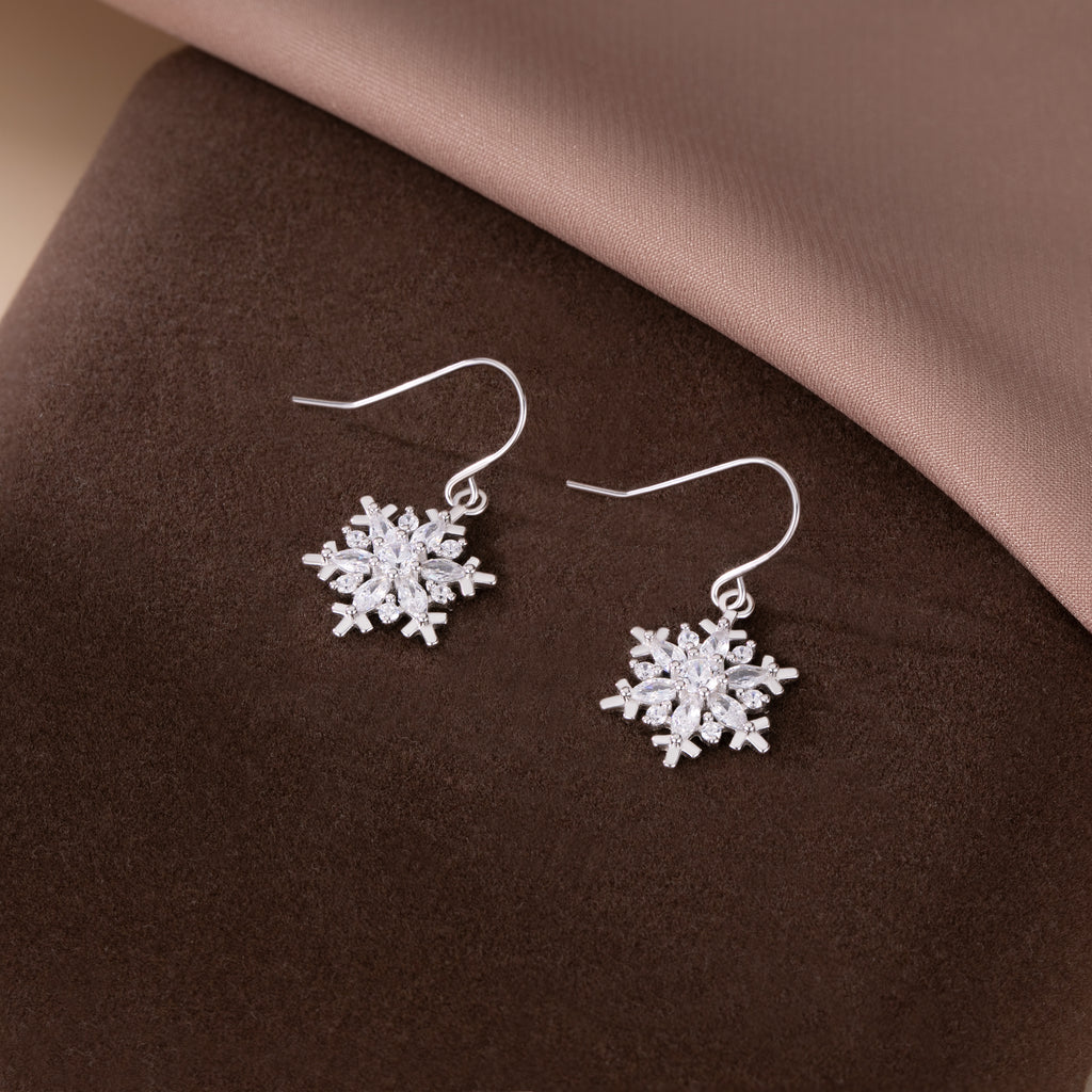 SLUYNZ 925 Sterling Silver Christmas Snowflake Dangle Earrings for Women Girls Teens CZ Snowflake Drop Earrings Dangle