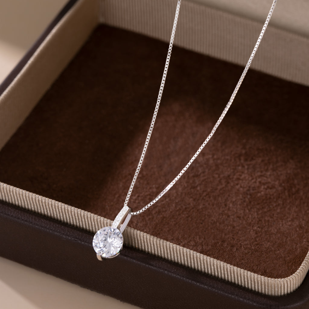 SLUYNZ 925 Sterling Silver Cubic Zirconia Choker Necklace Chain for Women Teens Girls Sparkly CZ Pendant Necklace
