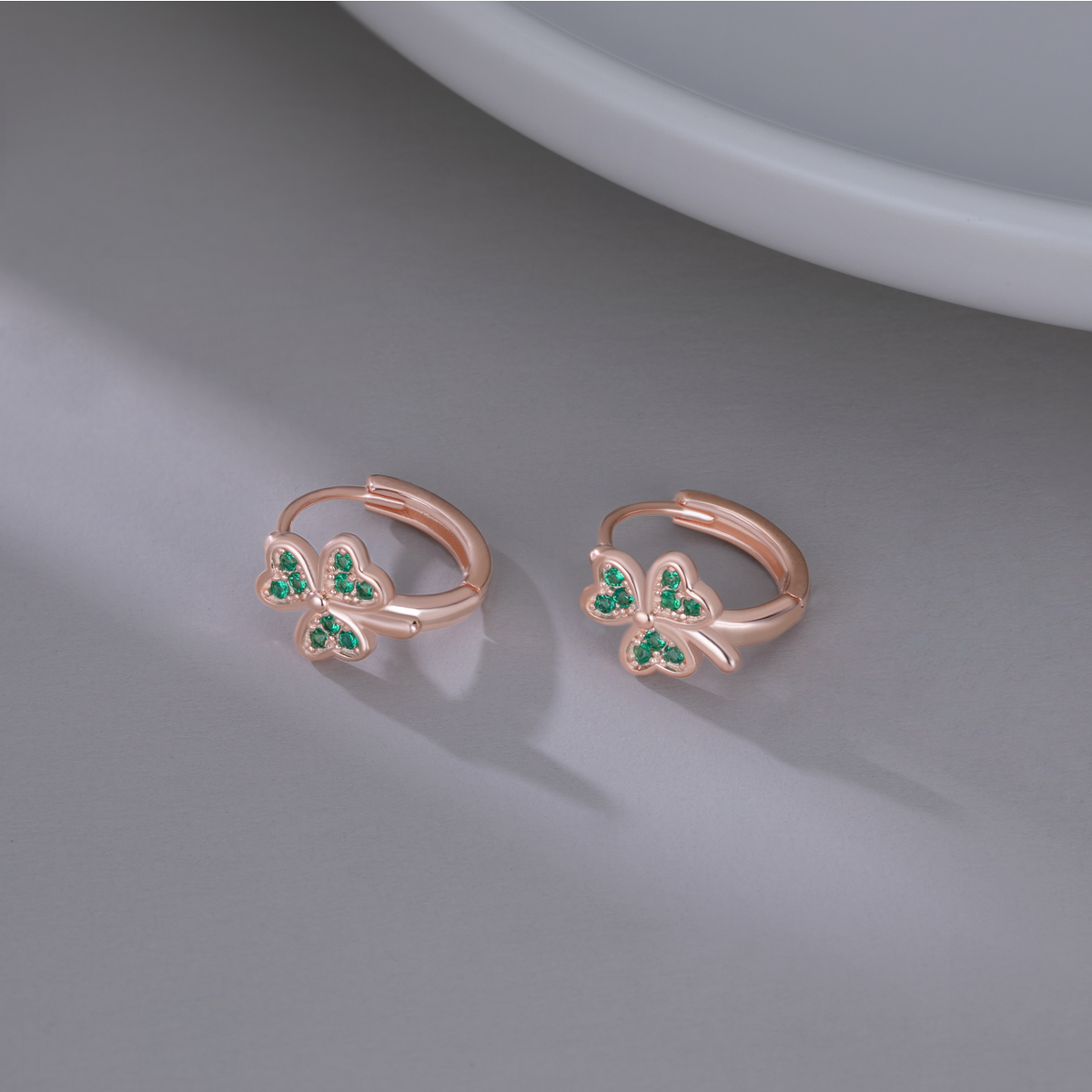 SLUYNZ 925 Sterling Silver Green Love Clover Hoop Earrings for Women Teens Irish Shamrock Huggie Earrings for Summer