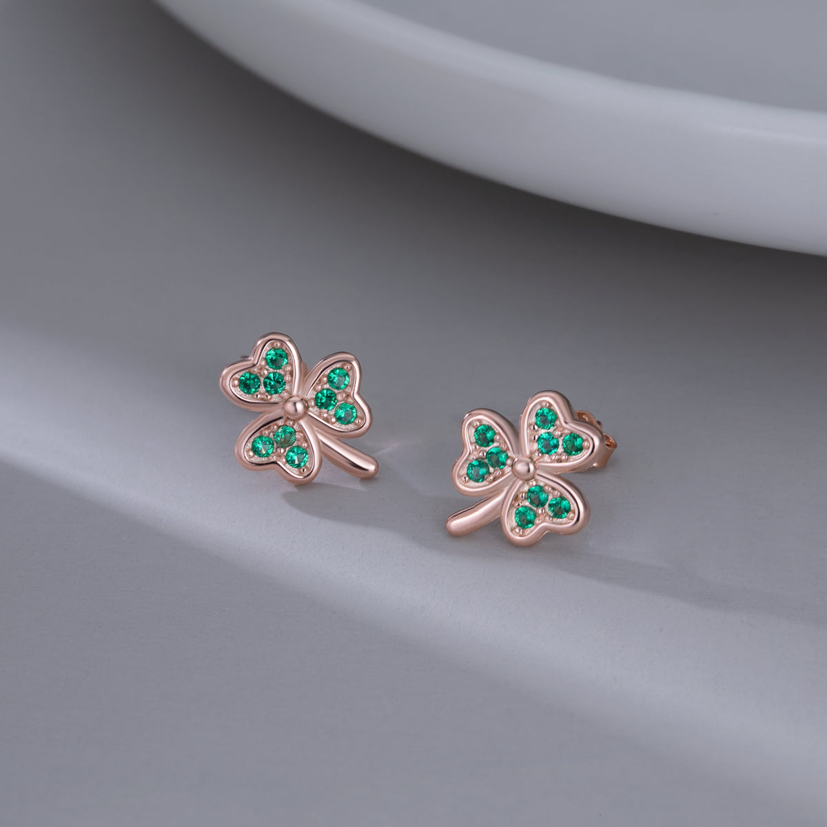 SLUYNZ 925 Sterling Silver Green Shamrock Earrings Stud for Women Teens CZ Love Clover Studs Earrings