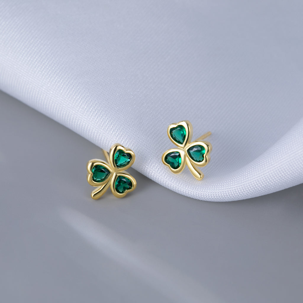 SLUYNZ 925 Sterling Silver Small Clover Earrings Stud for Women Teens Girls Lovely Green Shamrock Studs Earrings for St. Patrick's Day Spring Earrings