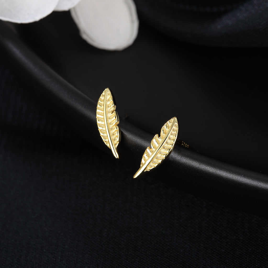 SLUYNZ 925 Sterling Silver Feather Studs Earrings for Women Girls Leaf Studs Earrings Small Earrings Tiny Studs