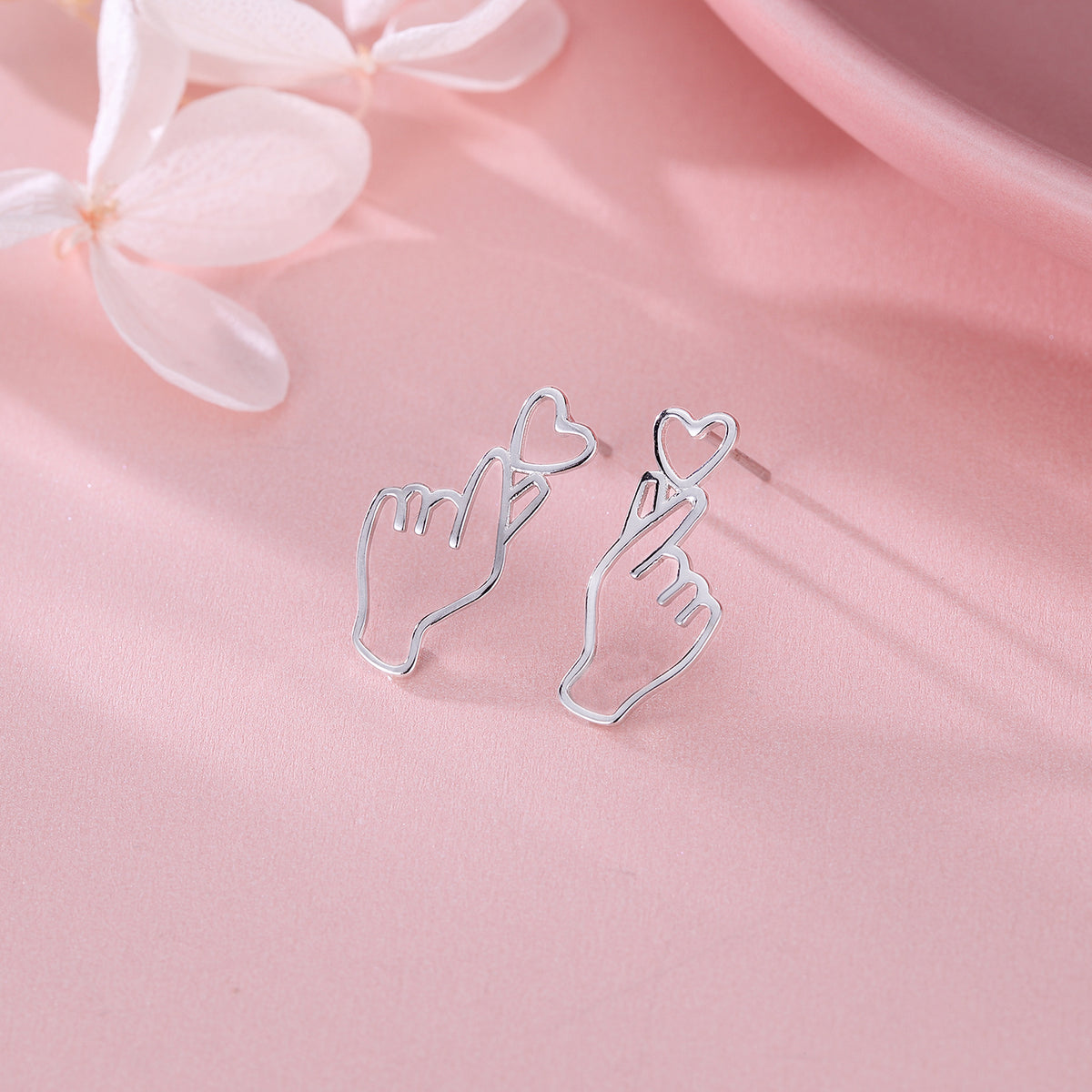 SLUYNZ 925 Sterling Silver Heart Studs Earrings for Women Teens Unique Sweet Love Heart Post Studs Earrings