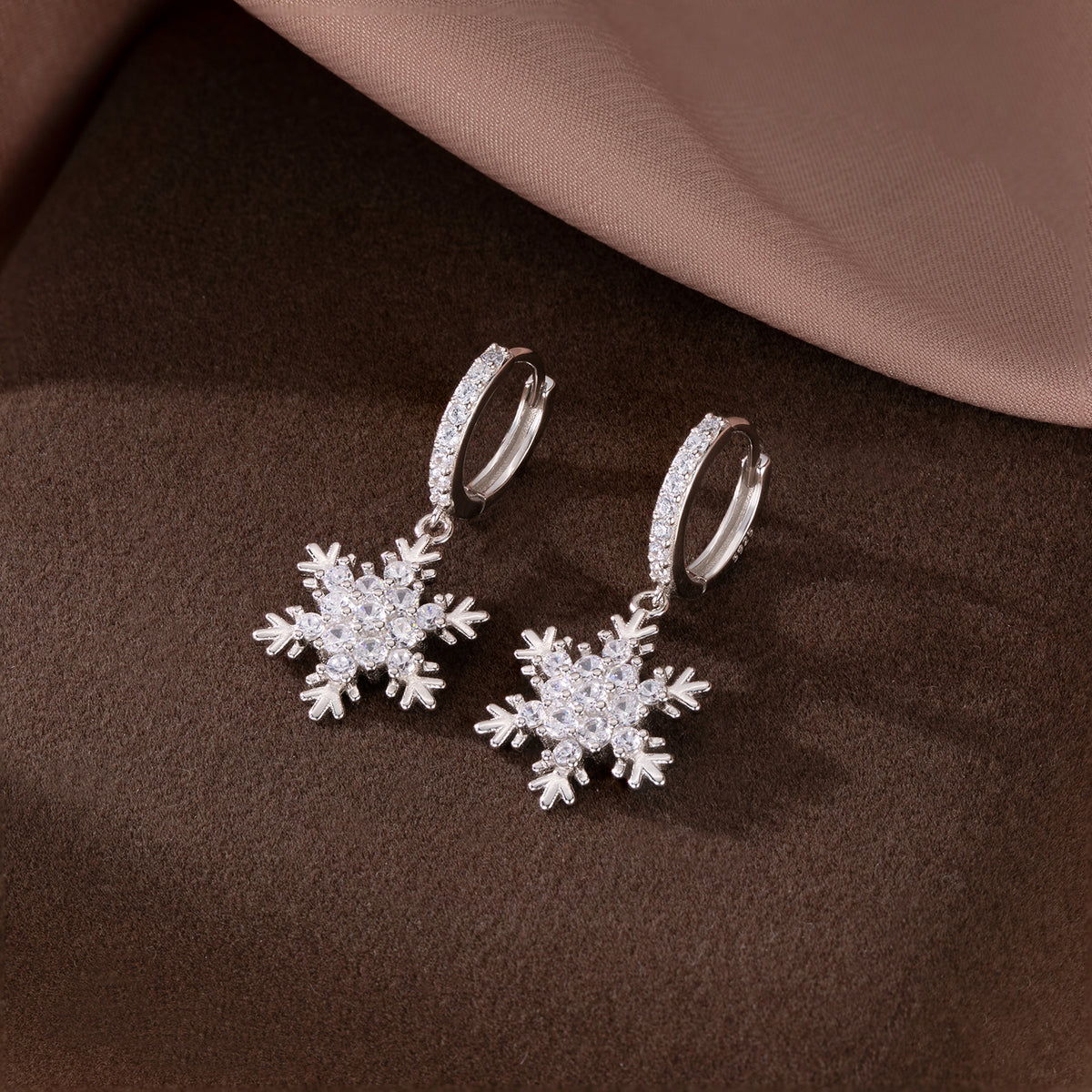 SLUYNZ Solid 925 Sterling Silver Sparkling CZ Snowflake Hoop Earrings for Women Teen Snowflake Hoop Earrings Huggie Earrings Drop Christmas Gifts