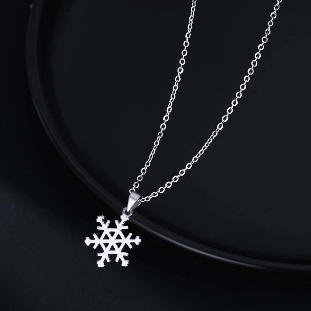 SLUYNZ 925 Sterling Silver Snowflake Necklace Pendant for Women Teens Winter Snowflake Chain Necklace Choker Christmas Gifts