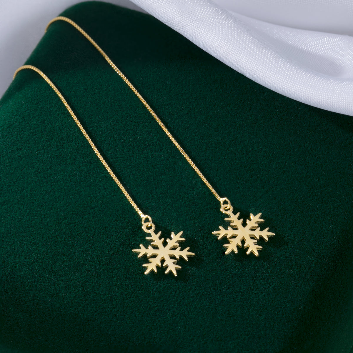 SLUYNZ 925 Sterling Silver Snowflake Dangle Earrings Chain for Women Teen Girls Snowflake Dangle Earrings Long Threader Earrings