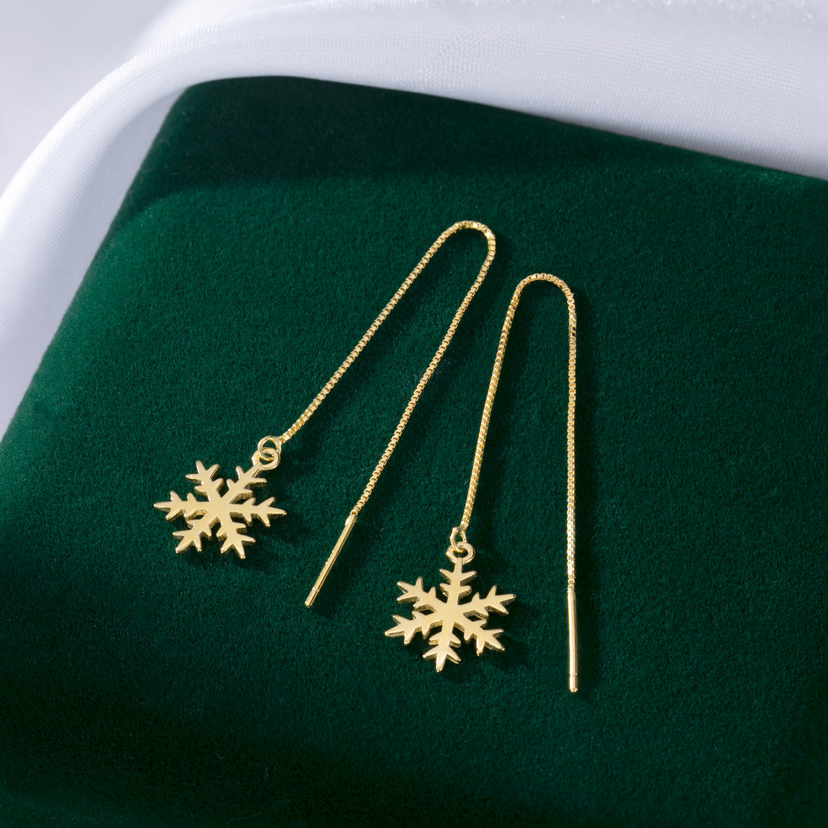 SLUYNZ 925 Sterling Silver Snowflake Dangle Earrings Chain for Women Teen Girls Snowflake Dangle Earrings Long Threader Earrings