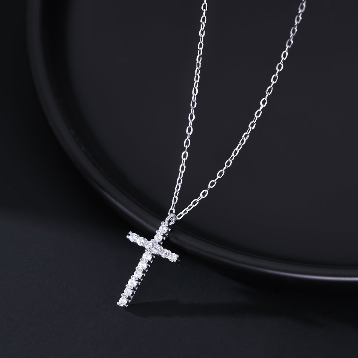 SLUYNZ Solid 925 Sterling Silver CZ Cross Choker Necklace for Women Teens Girls Cross Pendant Necklace