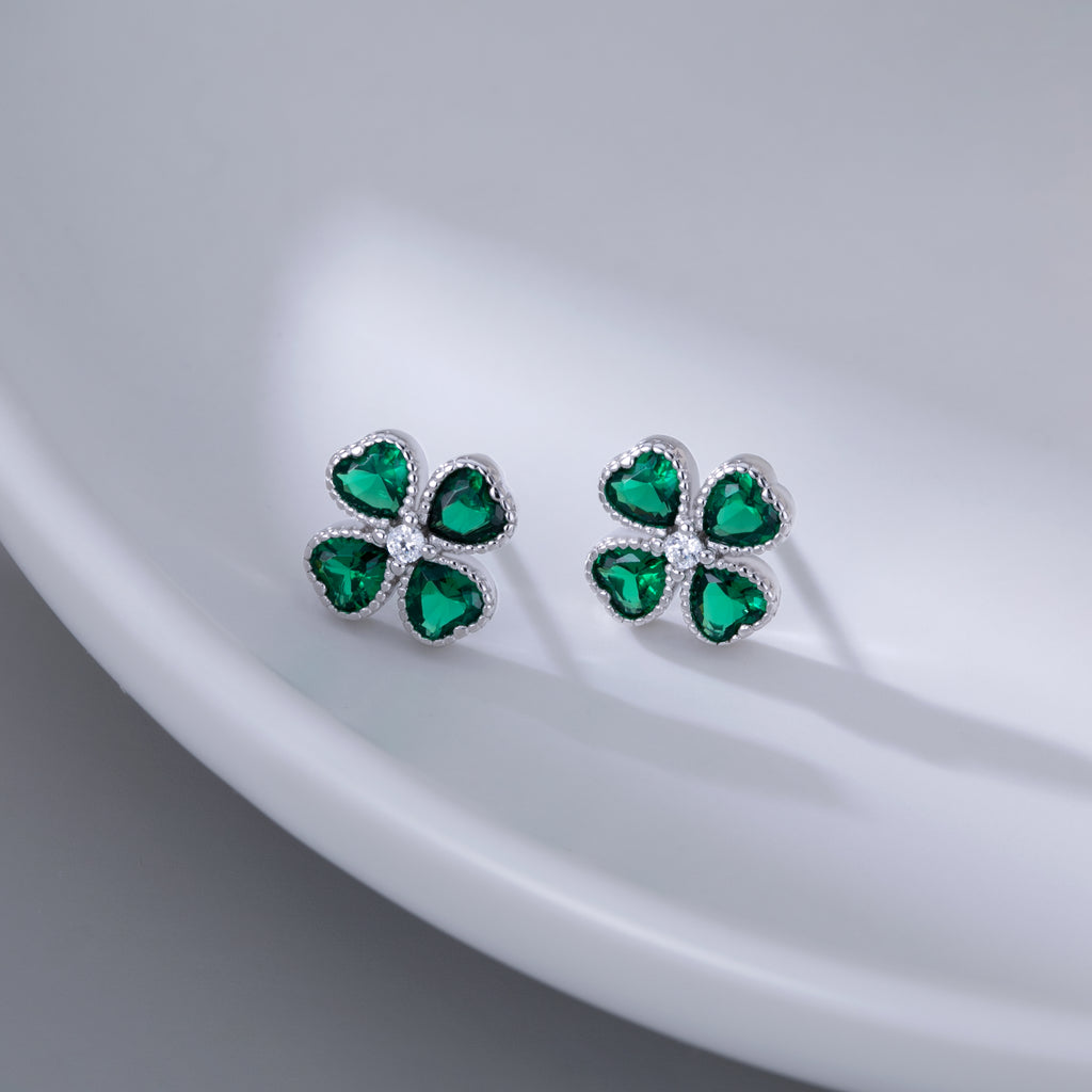 SLUYNZ Solid 925 Sterling Silver Green Clover Earrings Stud for Women Teens Love CZ Clover Stud Earrings for St. Patrick's Day