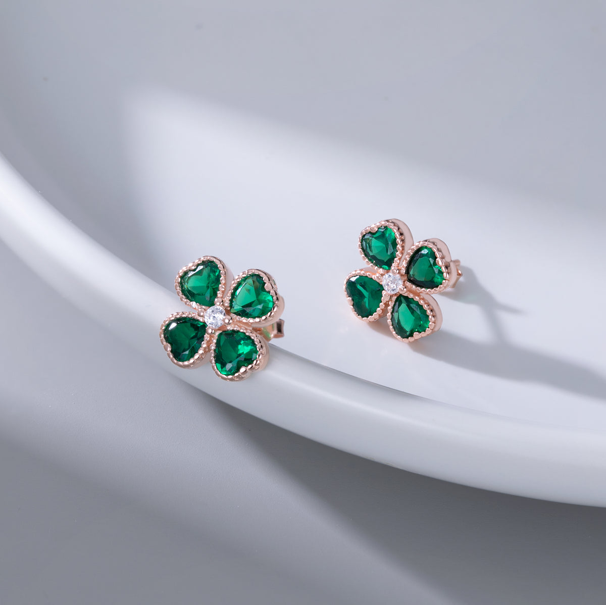 SLUYNZ Solid 925 Sterling Silver Green Clover Earrings Stud for Women Teens Love CZ Clover Stud Earrings for St. Patrick's Day