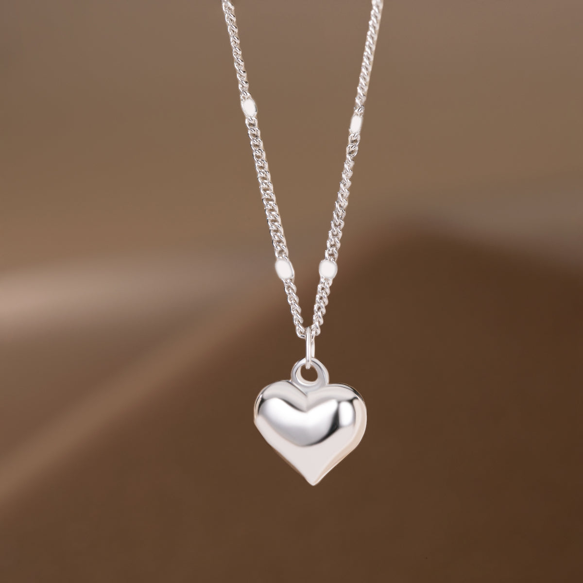 SLUYNZ Solid 925 Sterling Silver Tiny Love Necklace for Women Teens Girls Small Sweet Heart Necklace