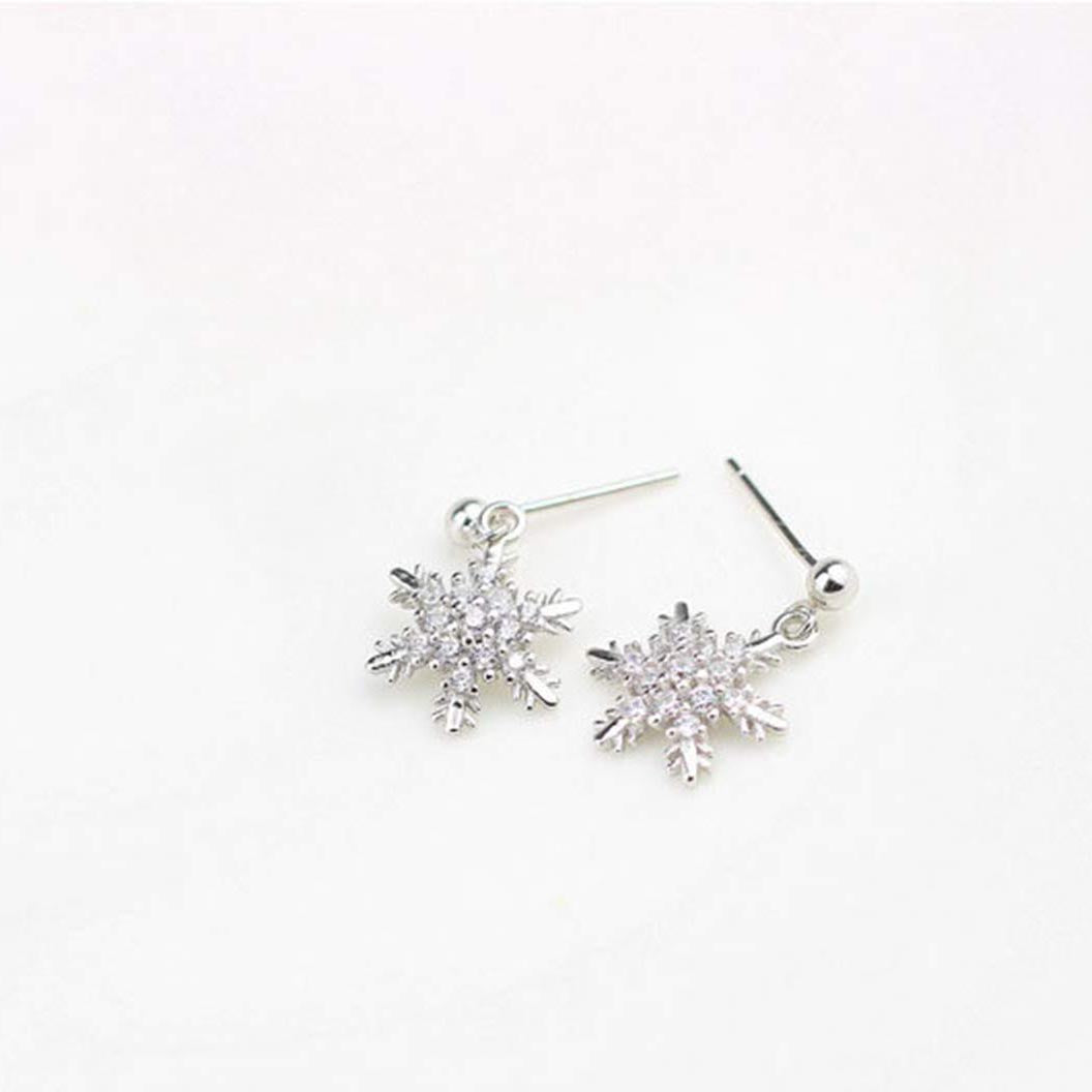 SLUYNZ 925 Sterling Silver Sparkling CZ Snowflake Studs Earrings for Women Teen Girls Snowflake Earrings