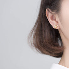 将图片加载到图库查看器，SLUYNZ 925 Sterling Silver Lovely Butterfly Earrings Cuff Earrings for Women Teen Girls No Piercing Cartilage Earrings Small Hoop Earrings
