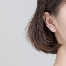 将图片加载到图库查看器，SLUYNZ 925 Sterling Silver Wing Earrings Cuff for Women Teen Girls Feather Crawler Earrings Angle Wings Ear Climber
