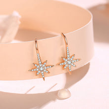 将图片加载到图库查看器，SLUYNZ Sparkling Star Drop Earrings for Women Teen Girls 925 Sterling Silver CZ Star Hook Earrings
